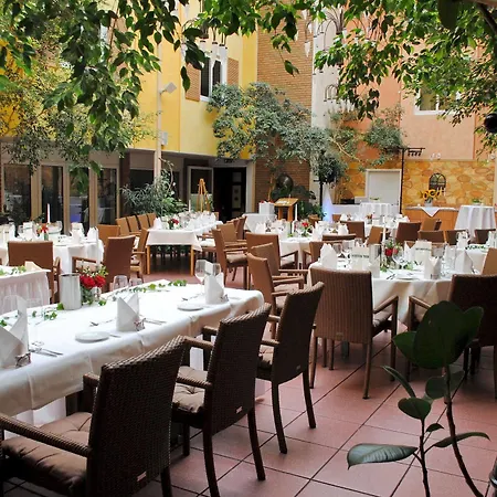 Hotell Paulsen Zeven